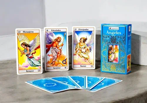 D_NQ_NP_648423-MLA81886276474_012025-O Cartas Tarot De Los Ángeles ILUMINARTE