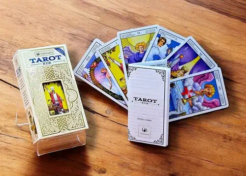 D_NQ_NP_882732-MLA79515779883_092024-O ILUMINARTE TAROT RIDER WAITE